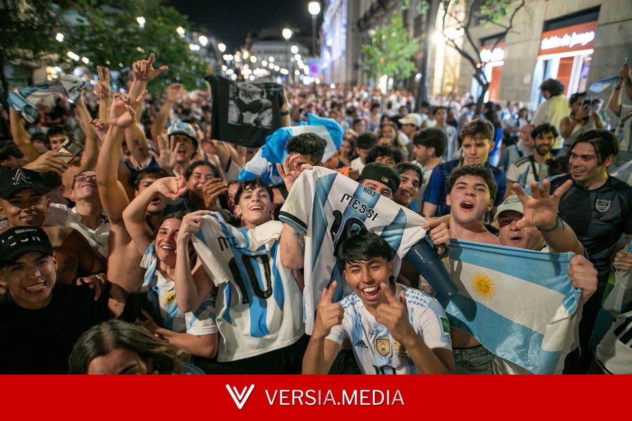 50 ألف مشجع أرجنتيني يغزون نيويورك قبل نهائي كأس العالم