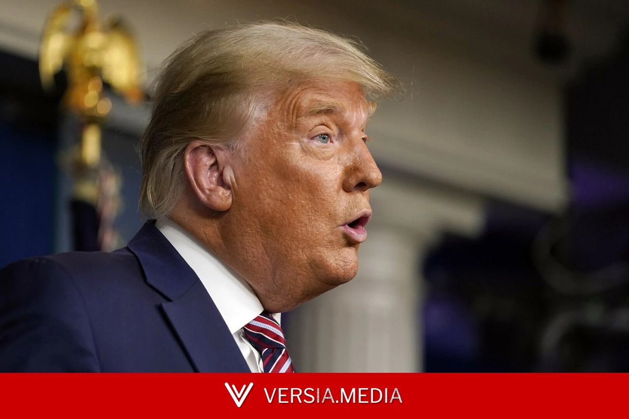 صور غامضة حذفت في لمح البصر.. مع من التقى ترامب في البيت الأبيض؟ — Politics | Versia.media